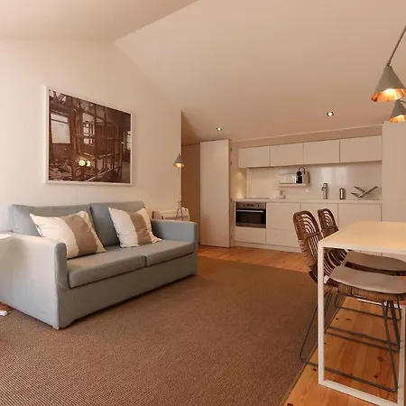 Apartment Combro By Homing *