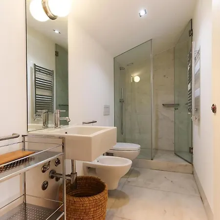 Combro By Homing Apartment