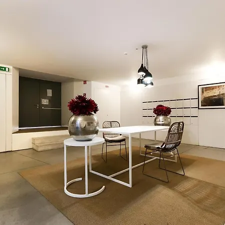 Combro By Homing Apartment *