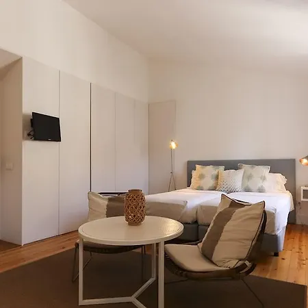 Combro By Homing * Lissabon