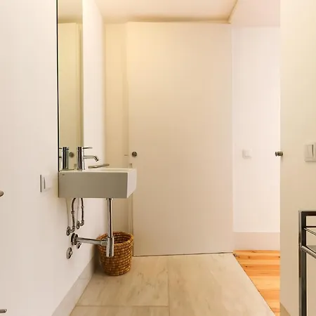 Combro By Homing